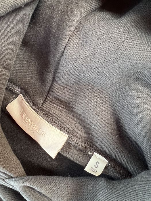 Екип Essentials Black