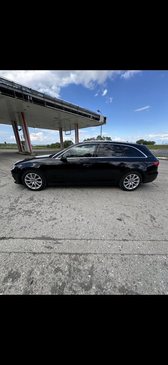 Vând Audi A4 B9 2017