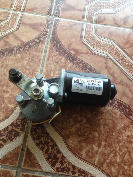 motoras stergatoare fata opel corsa c