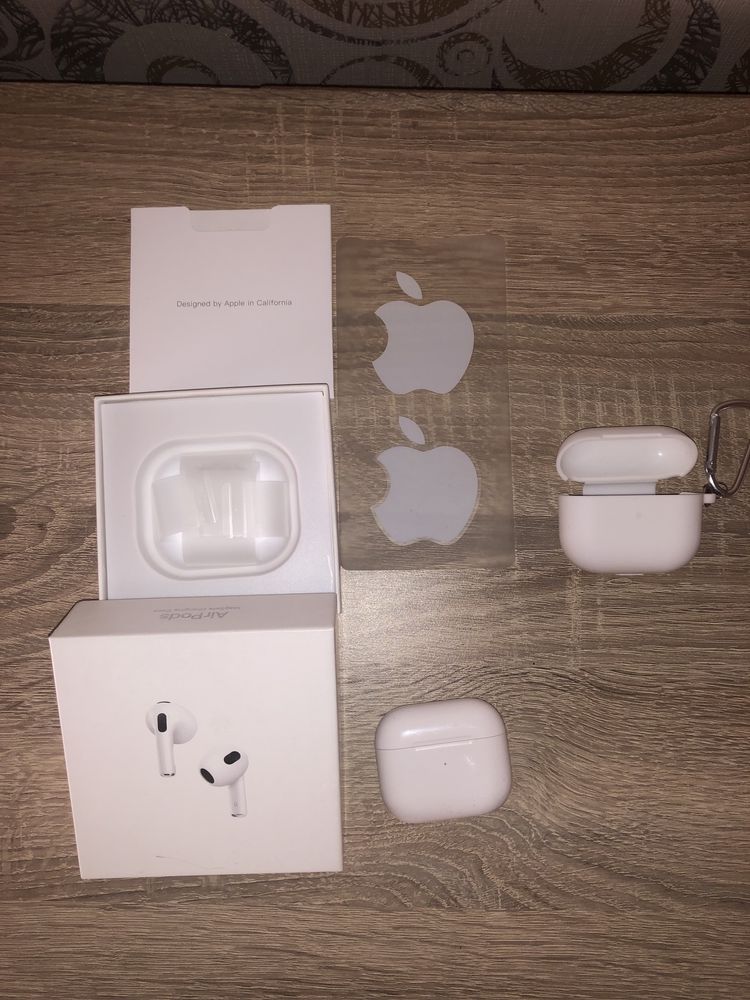 Casti AirPods Apple 3