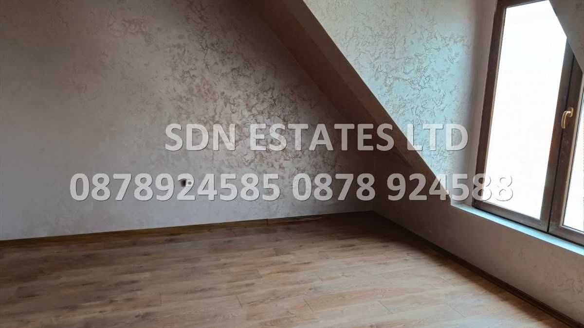 Продава се Четиристаен апартамент в Казанлък - 160 кв.м за 938 €/кв.м - Снимка #4