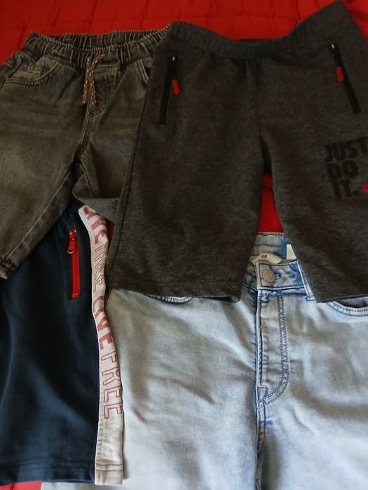 Продам детские шорты от 4 х до 10 лет.