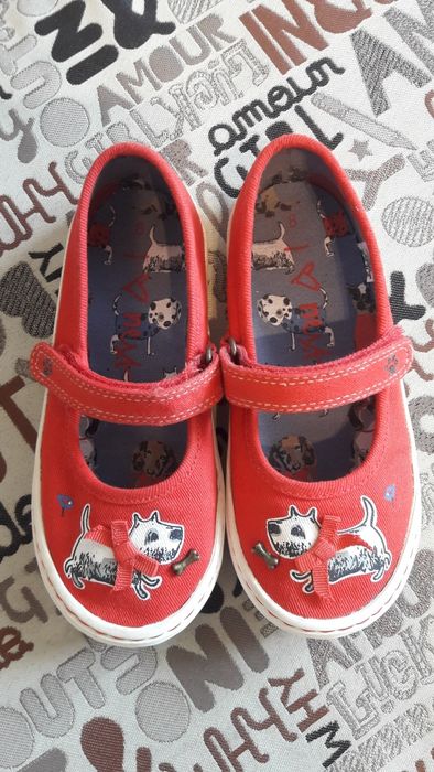 Кецове и маратонки, Next, Zara, HM, CLlarks, номера 24, 25, 26,27