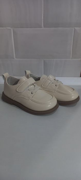 Продам детский обувь