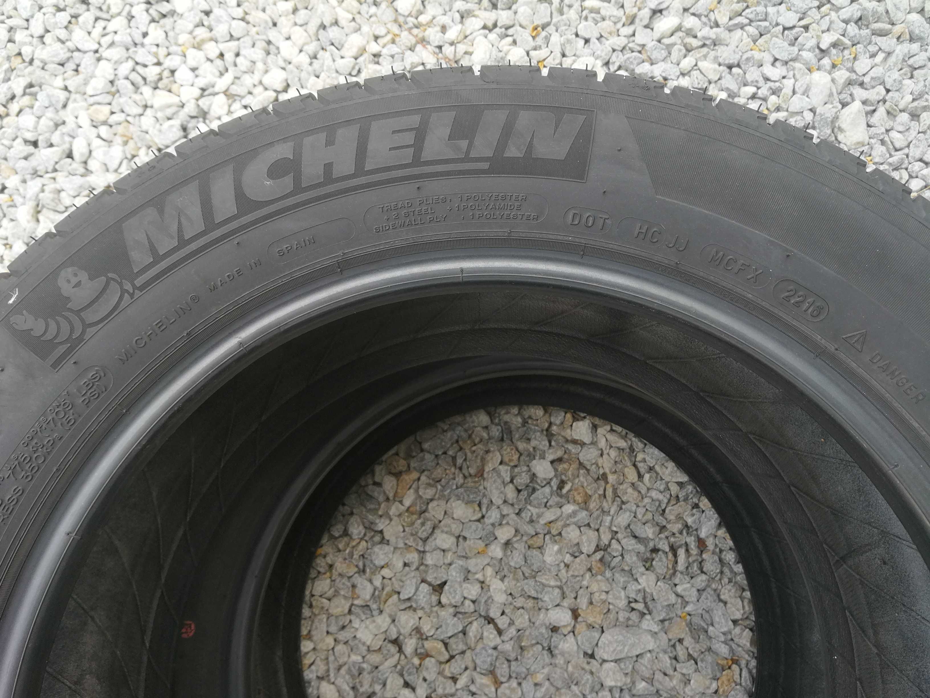 2 всесезонни гуми R17 235/55 Michelin Latitude Tour HP 99V