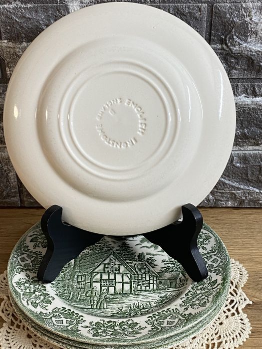 Английски порцеланови чинии