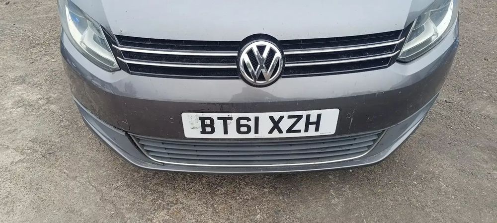 Dezmembrari / Dezmembrez Volkswagen Touran II (1T3) 1.6 TDI CAYC cutie viteze manuala codu culoare LD7R