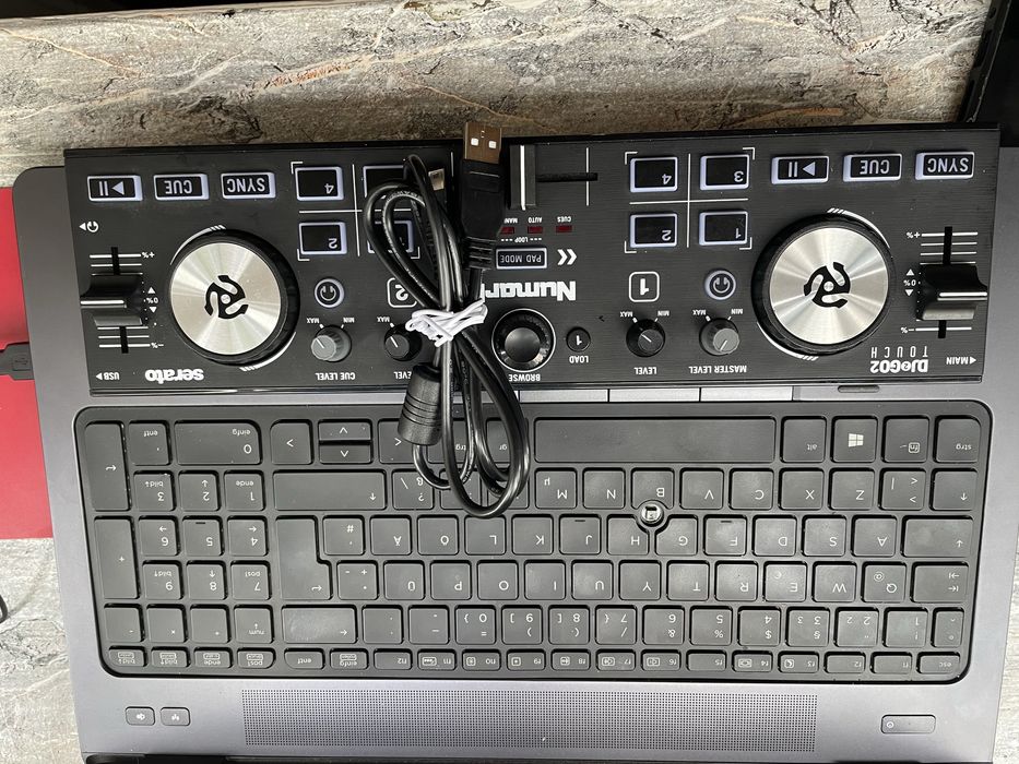Dj2Go2 Touch Nou