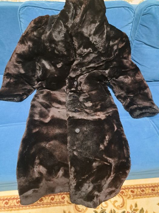 Отдам даром шубы