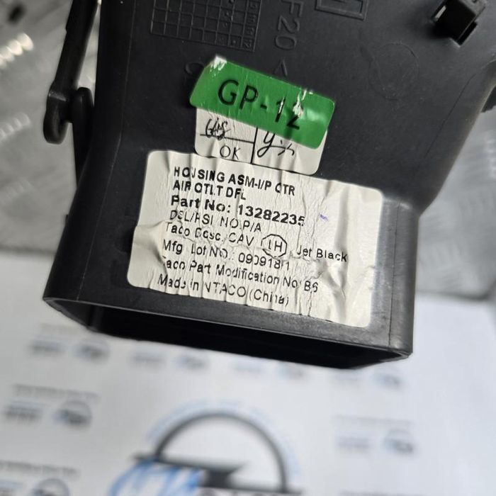 Grile ventilatie stanga fata Opel Insignia A Country Tourer