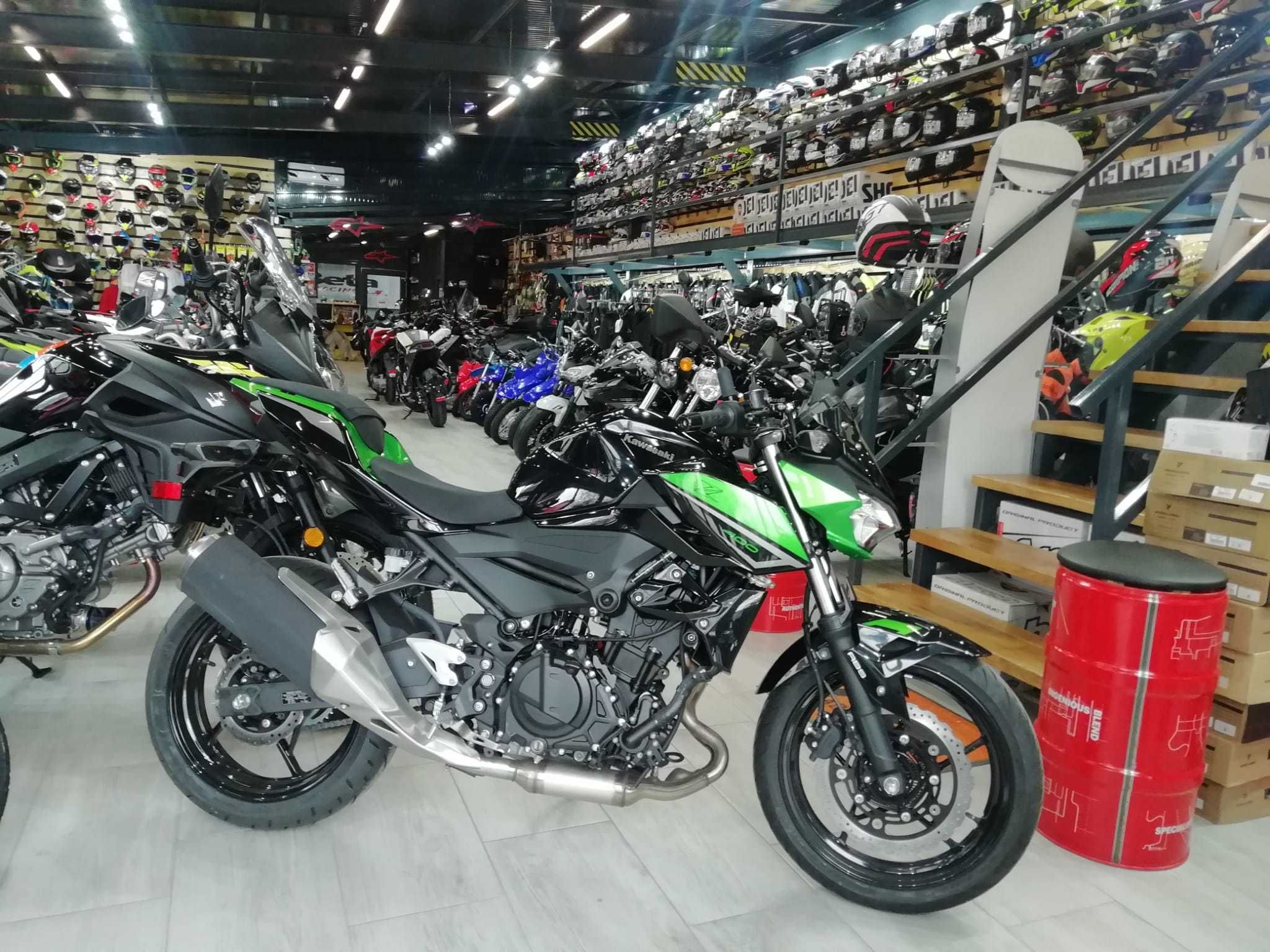 KAWASAKI Z400 nou-Pret PROMO prin EST BIKE Campina