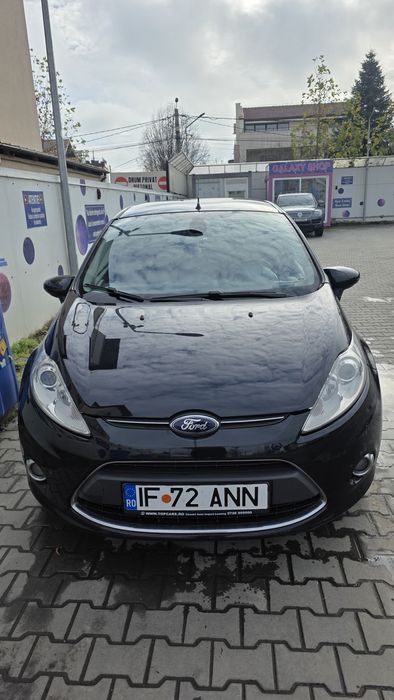 Ford fiesta titanium edition