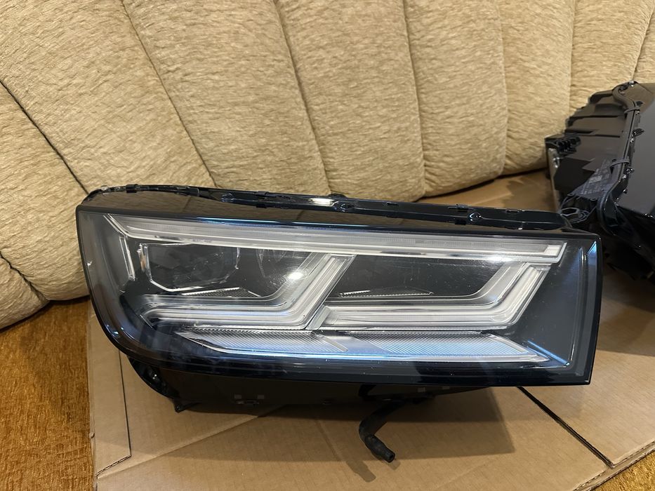 Faruri, Far stanga / Far dreapta Audi Q5 80A FY Full led
