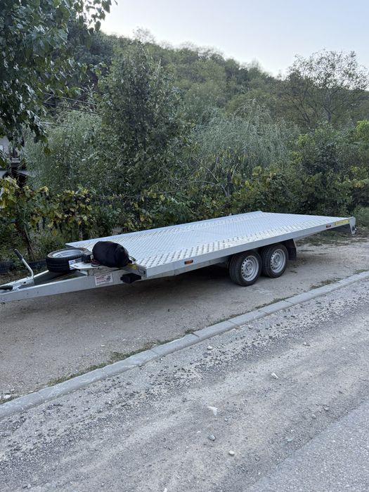 Platforma Gala 4.5m dreapta,plina pe centru