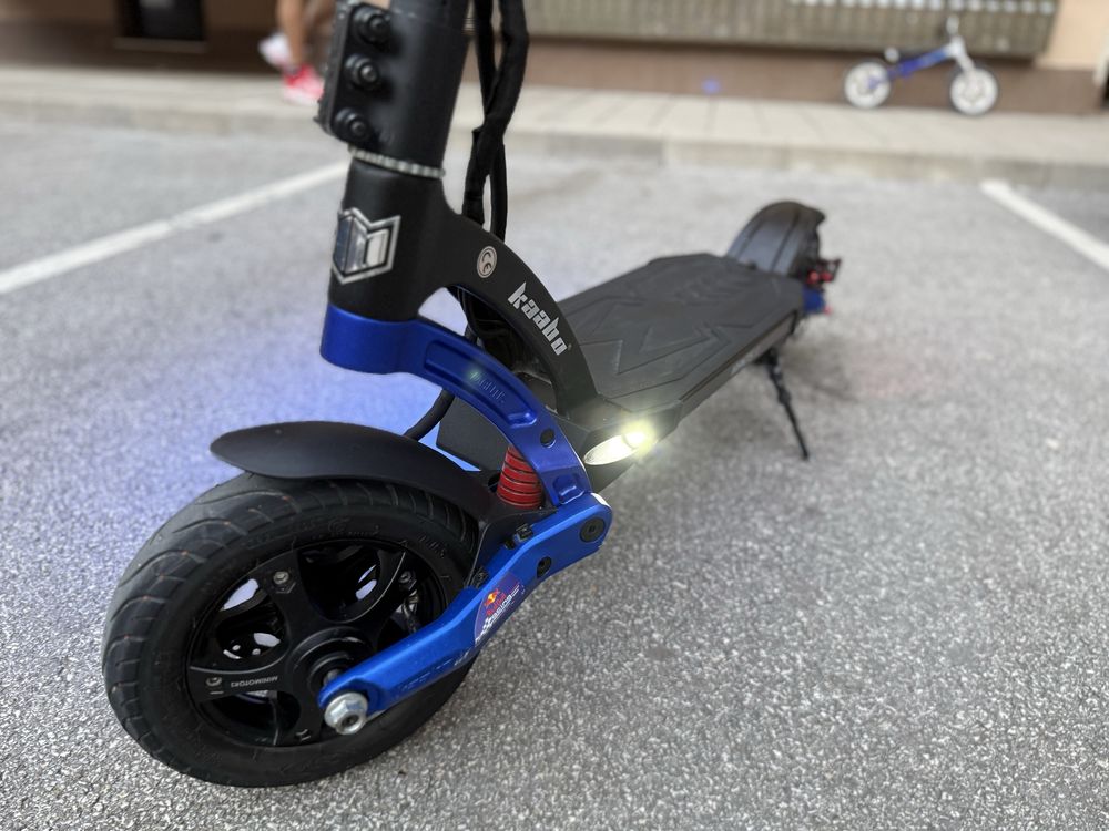 Kaabo Mantis 10 800w електрически скутер
