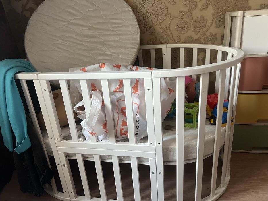 Манеж  продается