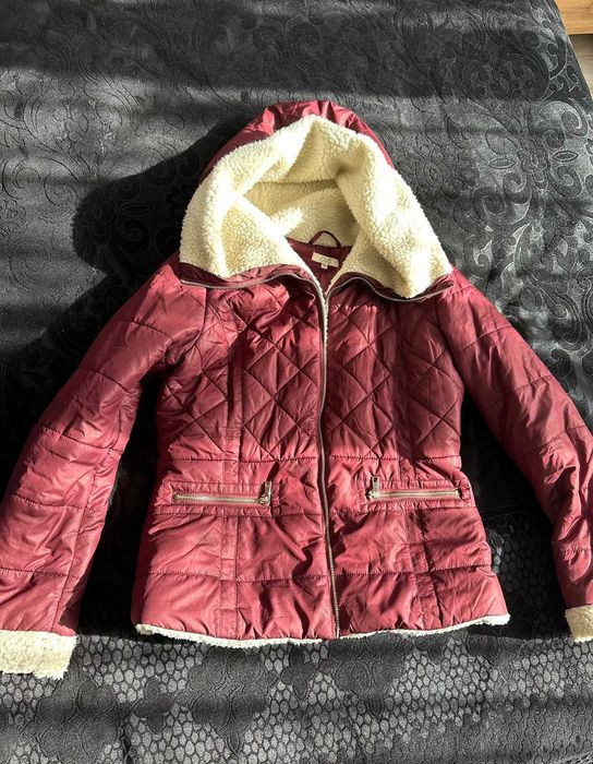 хорошая куртка за 2000