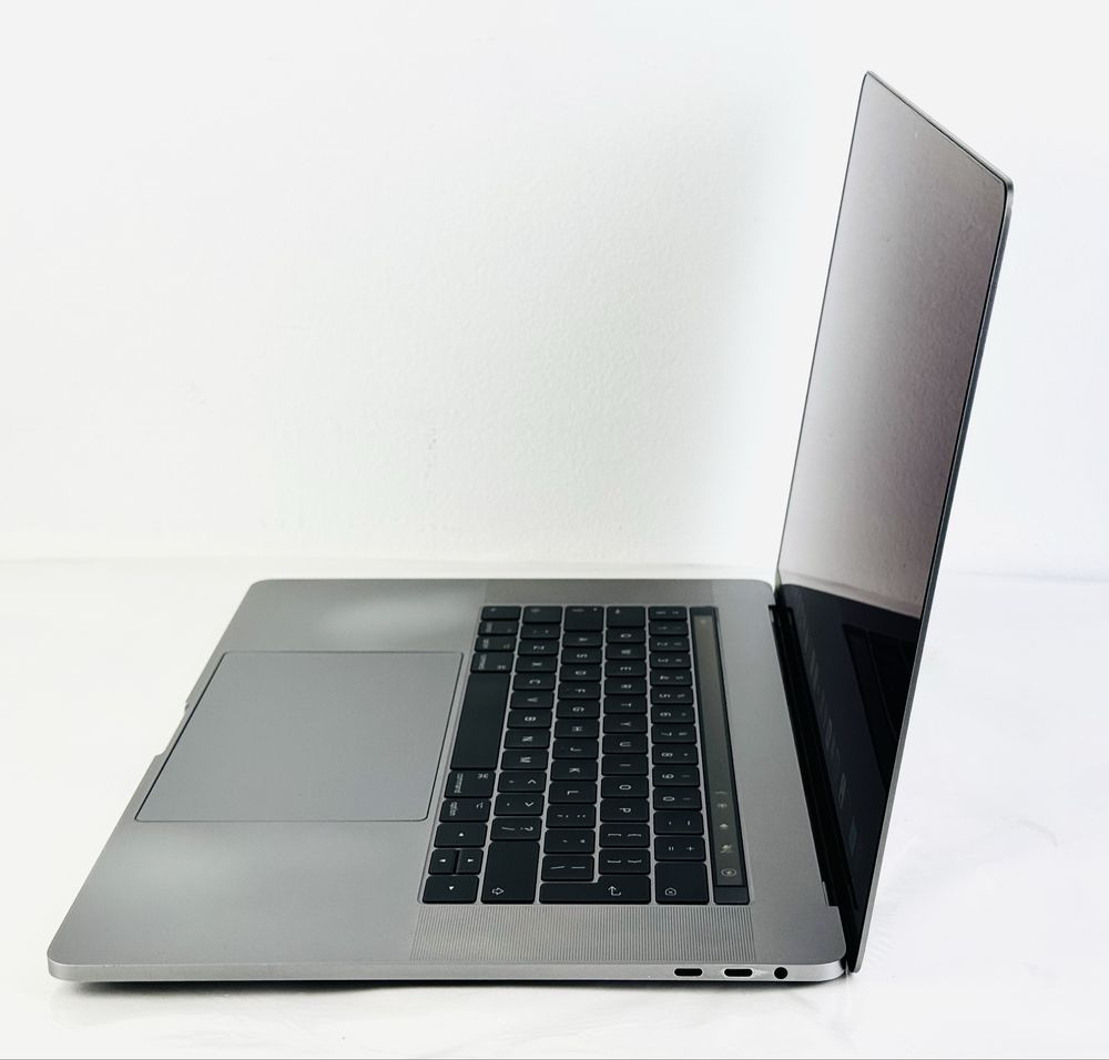 Macbook Pro 15 2016 i7 2,7Ghz 16RAM 1TB Space Gray Гаранция!