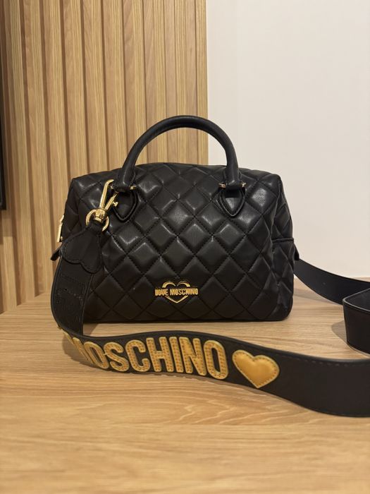 Geanta medie Love Moschino