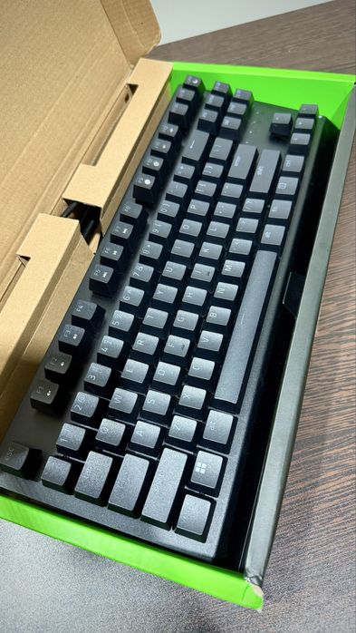 Игровая клавиатура Razer
