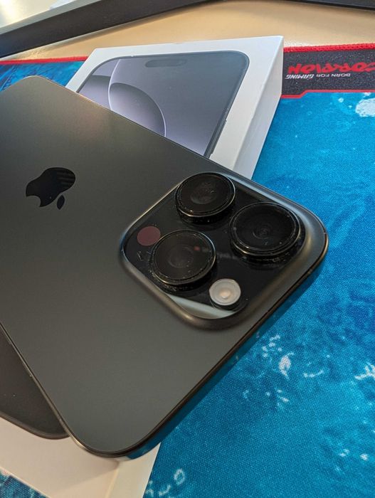 iPhone 16 Pro Max 512 GB, Черен, Без следи като нов