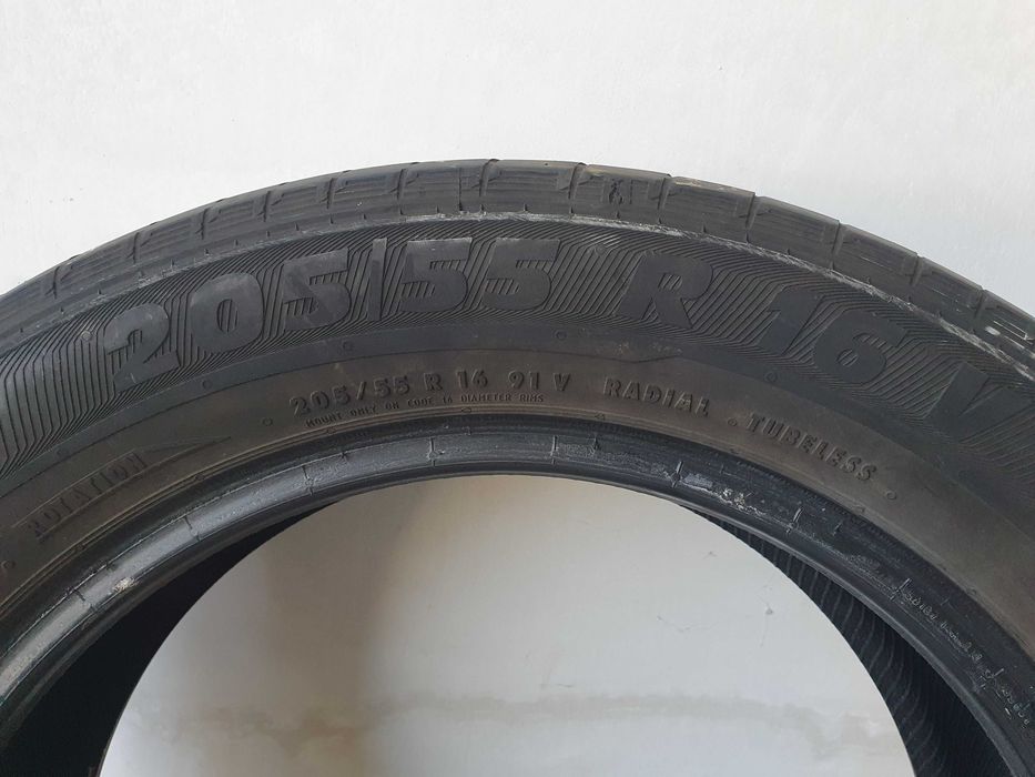 2 бр. летни гуми Semperit 205 55 16