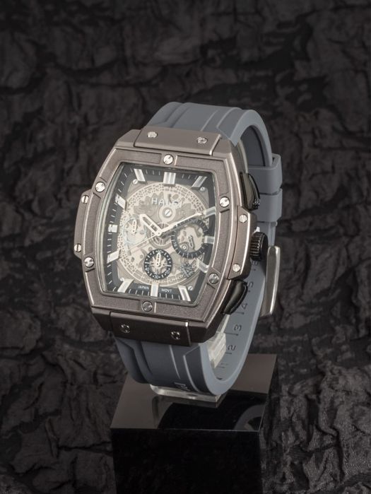 Наручные механические часы