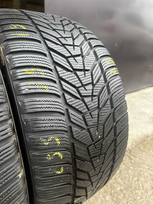 SET 4 Anvelope Iarna 225/40 R19 + 255/35 R19 Hankook Icept EVO 3