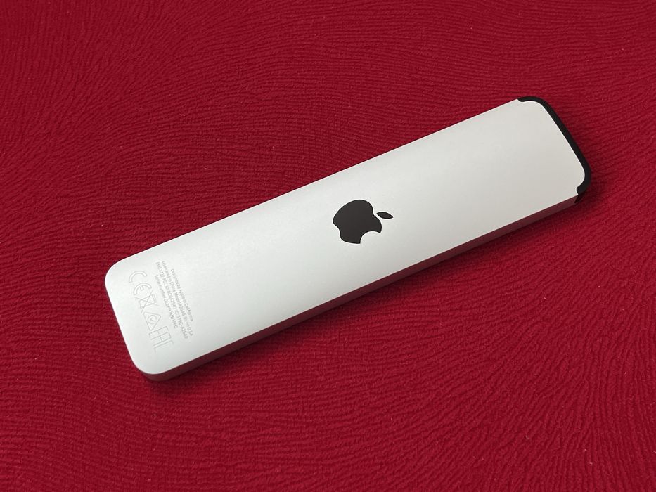 Apple Siri remote - generatia 2