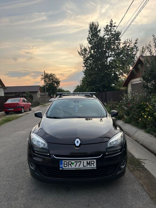 Auto Megan 3 ,15 dci an fab 2013