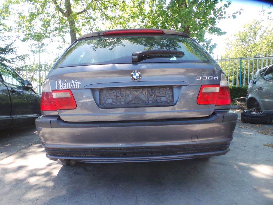 BMW 330d E46 Комби На Части