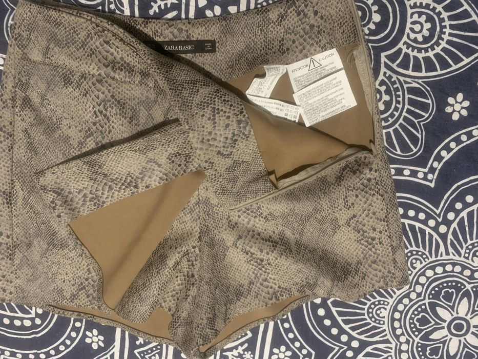 Лот стилни дамски поли