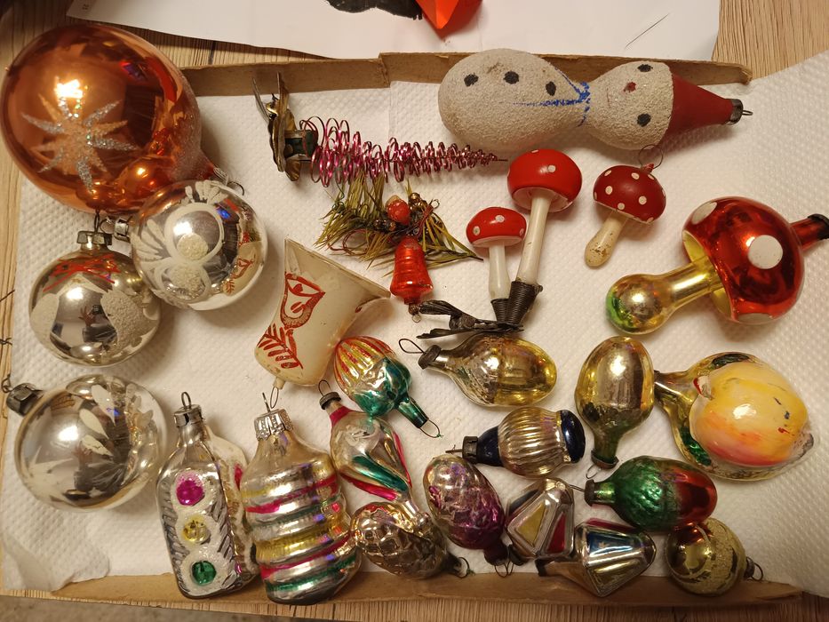 Globuri vechi de Crăciun