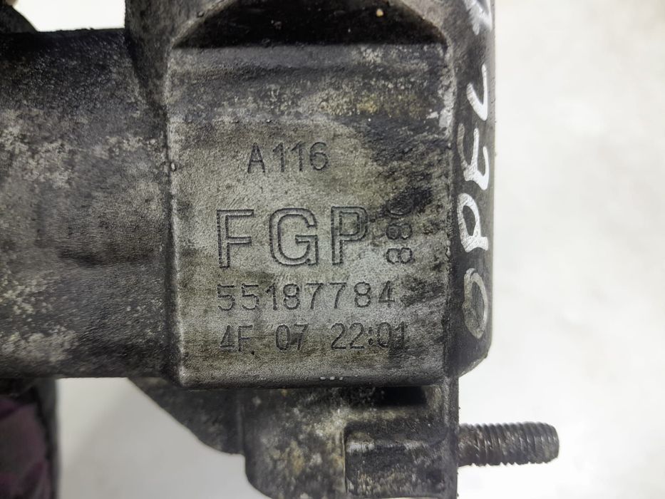 Termostat 1.9 cdti z19dth 55187784 Opel Vectra C (facelift)