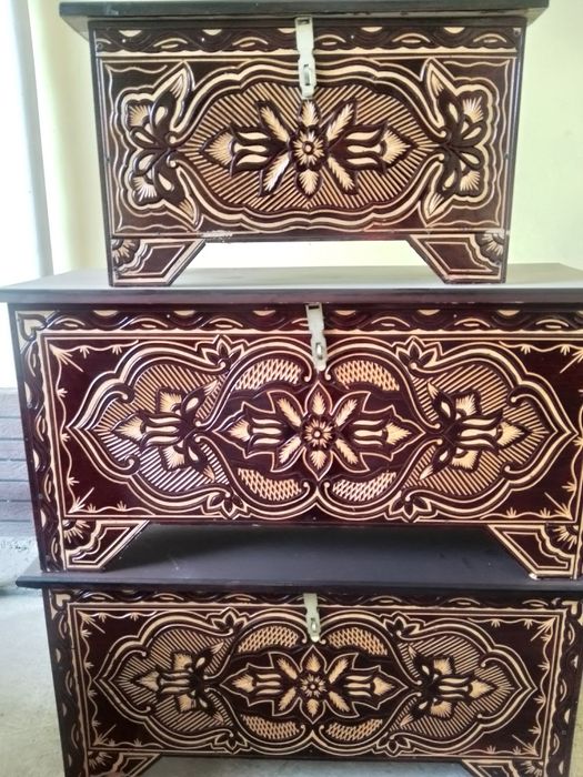 Sandiq sotiladi srochno