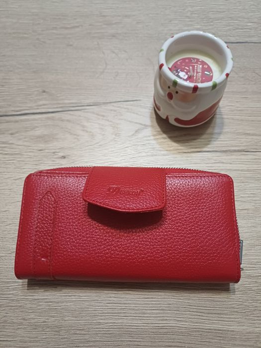 Дамско портмоне,ново