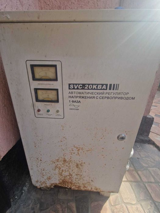 Автоматический регулятор напряжения SVC-20KVA (1 фаза)
