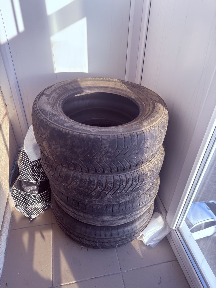 Срочно продам шины размер R13