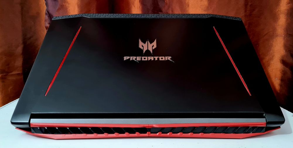 Laptop Gaming Acer Predator/ i7-7700HQ/ GTX 1050Ti/ 32 Gb Ram /SSD