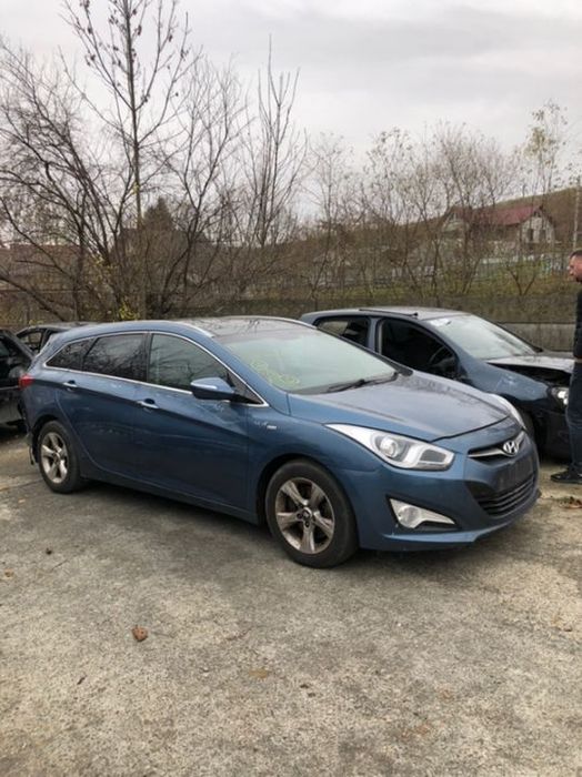 Dezmembrez Hyundai i40 1.7 diesel 2013 livram in toată țara prin curier rapid!
