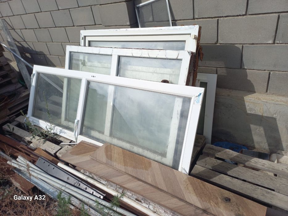 Продаю Окна пластиковые б/у