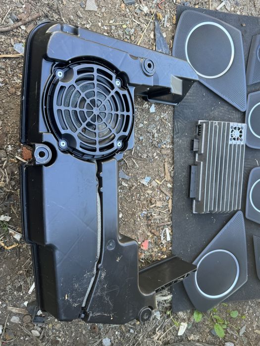 Swboofer bang&olufsen audi a4 b8 break