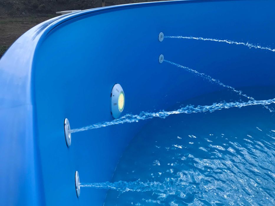 Piscina cu perete metalic 6x3.20x1.35 m si liner PVC Albastru