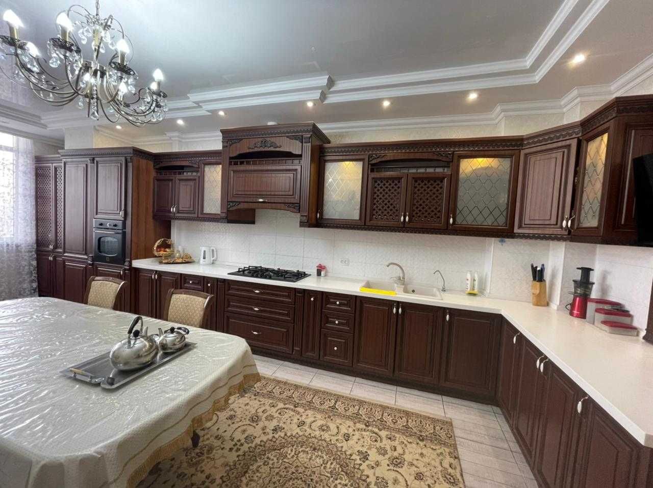 Продам 5ти комн квартиру в ЖК Зеленая долина в центре города