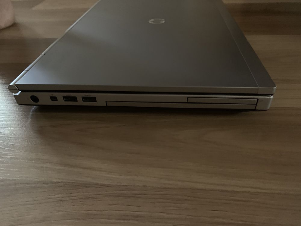 Лаптоп HP 15-ac012nu, Intel N3825U (1.9Ghz, 2MB), 4GB, 1TB