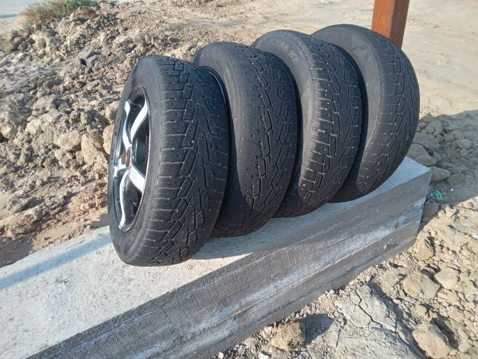 Диски и покрышки