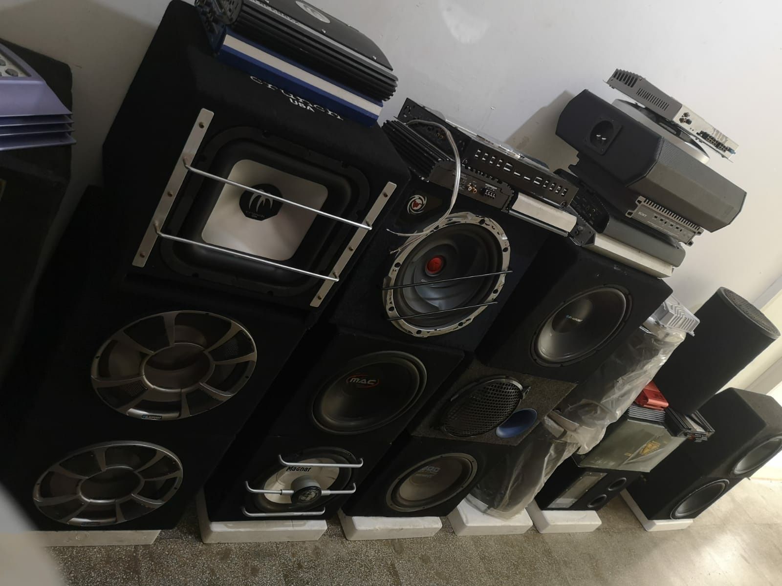 Statie amplificator subwoofer bass kit rms difuzoare audio casetofon