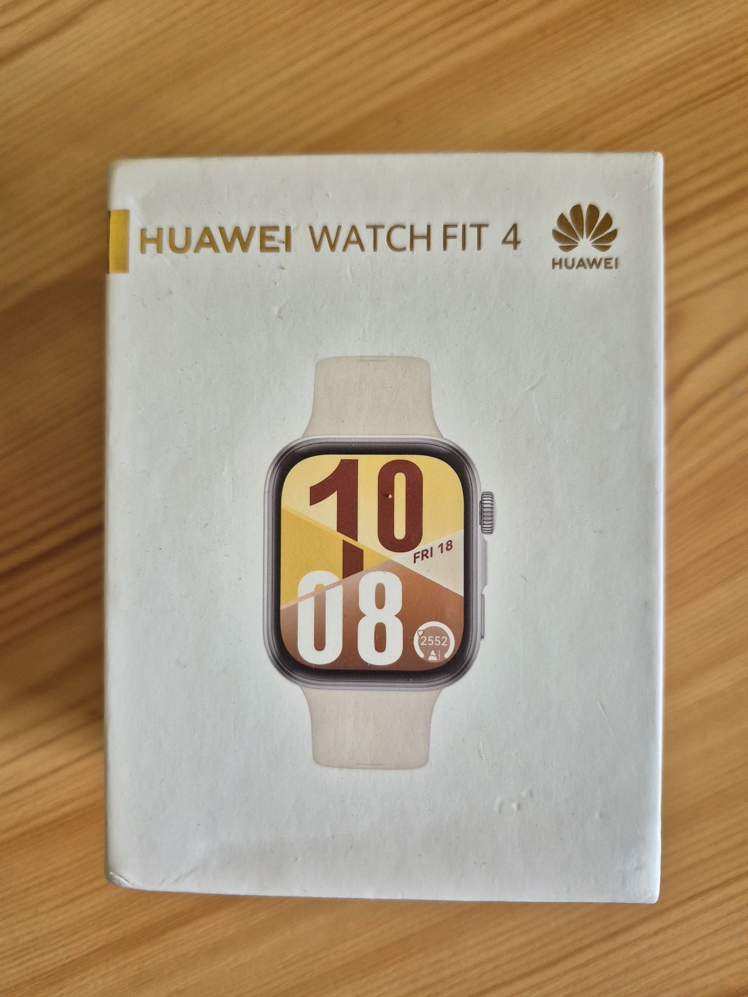 Смарт часовник Huawei Fit 4