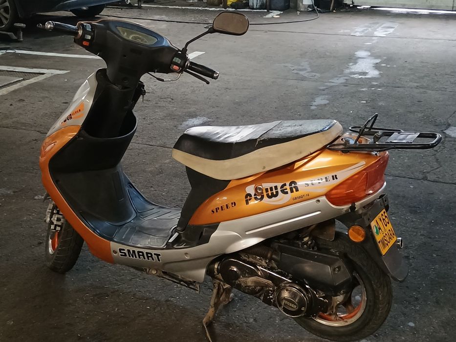 Scuter 50cc Guoben Gb50qt-16