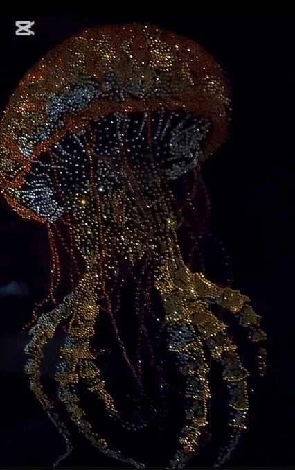 Картина интерьерная из страз.